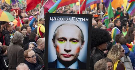 Russian Voters Back Referendum Banning Same Sex Marriage Reddlinenews