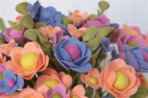 benzie  fanfare  felt felt flower tutorial