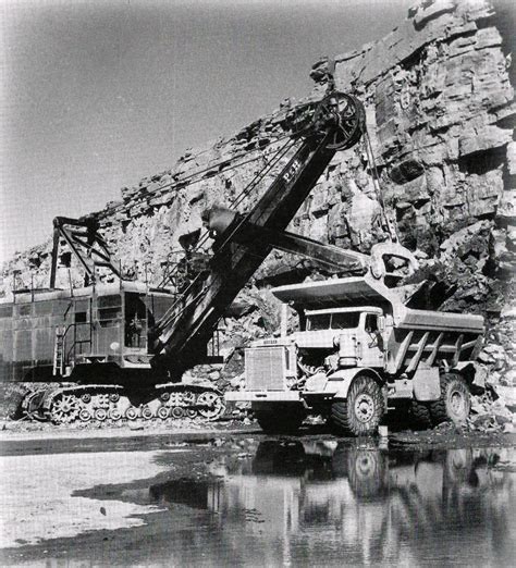 huron portland cement plant alpena quarry shovel alpena history and industry mining