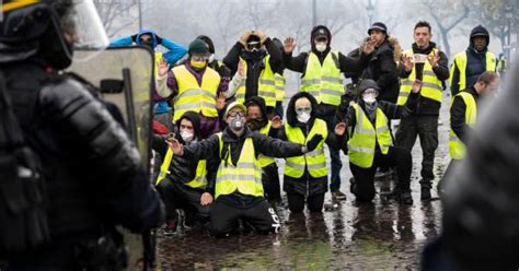 Can The Yellow Vests Speak Portside