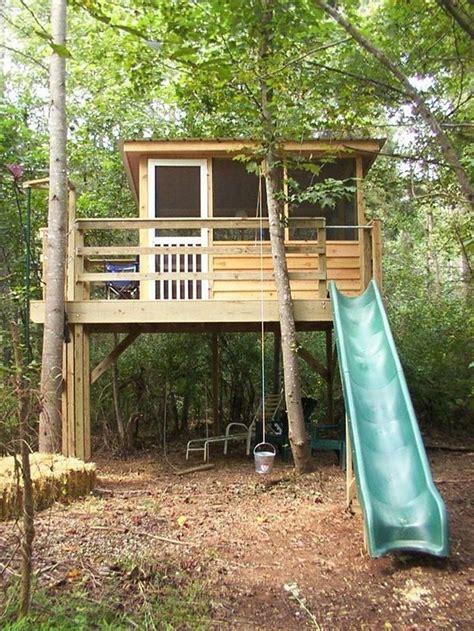 creating  simple backyard tree house decoomo