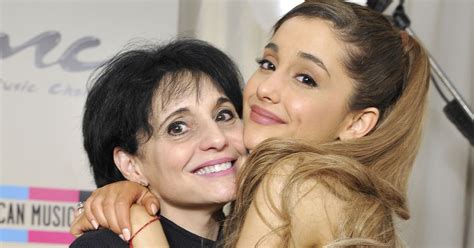 ariana grande and her mum respond to piers morgan over his
