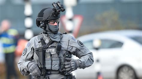 dutch special police forces member responding  utrecht shooting  rmilitaryporn