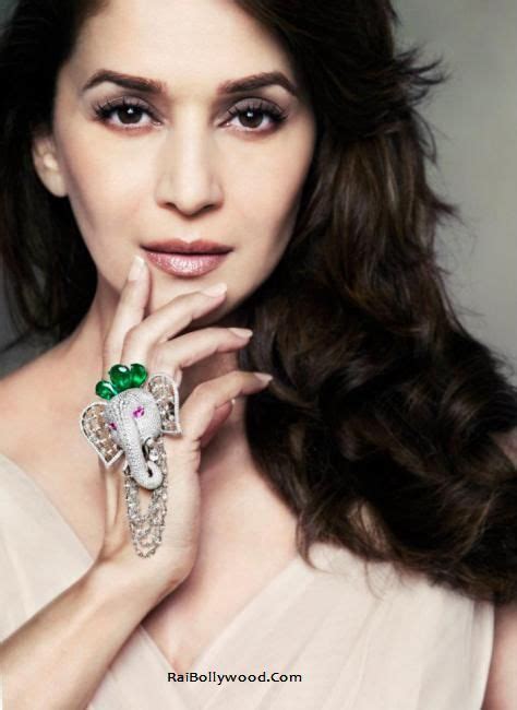 madhuri dixit cute pictures ~ bollywood pictures