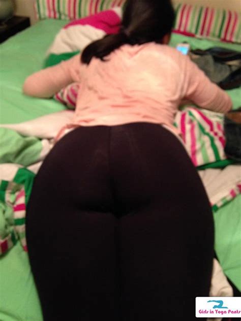 he heard you wanted more so here s five new pics of his wife s ass hot girls in yoga pants