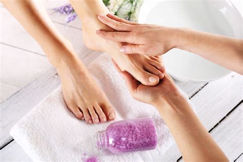 what is reflexology foot massage and where are the best near me