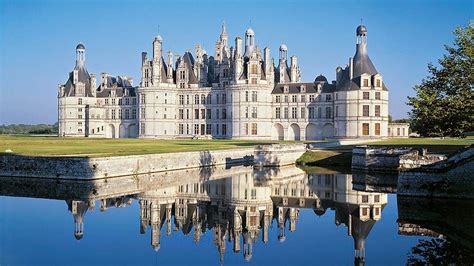 Take A Look At Chateau De Chambord S Lavish Garden Restoration