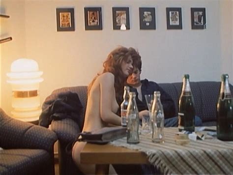 Nude Video Celebs Michaela Srbova Nude Bony A Klid 1987