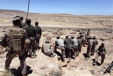 dod identifies three u s soldiers killed outside base in jordan cbs news