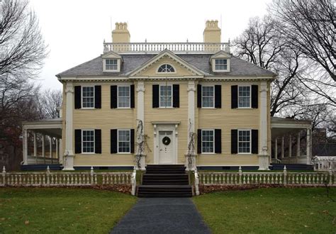 types  colonial houses explained   photo examples  america home stratosphere