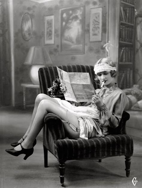 smoking flapper in the 1920s ~ vintage everyday