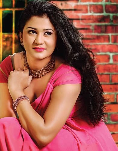 Gossip Chat With Actress Ruwangi Rathnayake Gossip Lanka