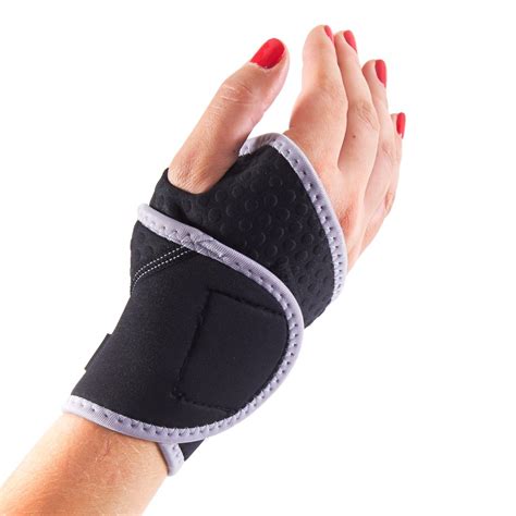 lightweight  breathable neoprene black wrist brace compression sleeve