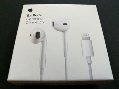 recommended  earpods  lightning connector  apple gtrusted