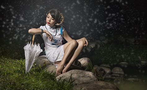 umbrella asian women model wallpapers hd desktop and mobile backgrounds