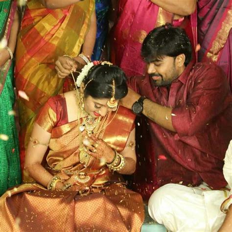 super singer anchor priyanka deshpande marriage photos scooptimes