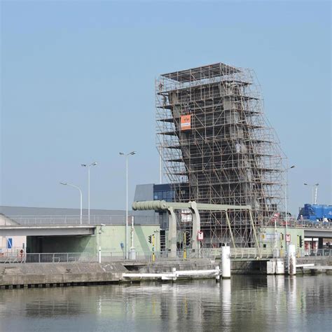 bruggen vip scaffolding