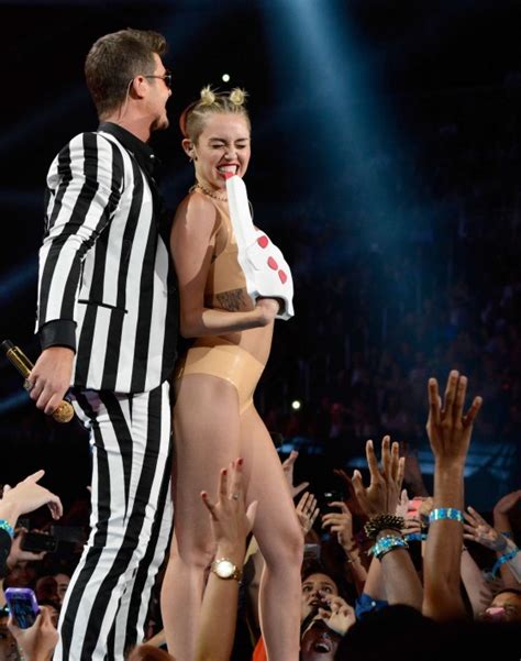 miley cyrus pictures hot vma 2013 mtv performance 17 gotceleb