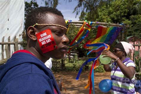 ウガンダでゲイ・パレード、「反同性愛法」の無効判決後で初 写真3枚 国際ニュース：afpbb News