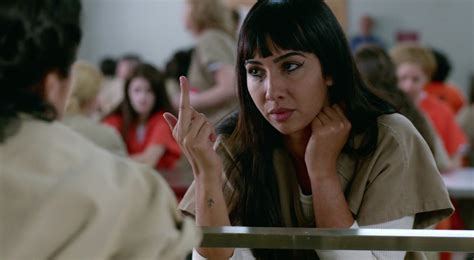 6 things we learned from oitnb s season 3 that made us fall in love