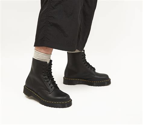 dr martens  bex boots black ankle boots