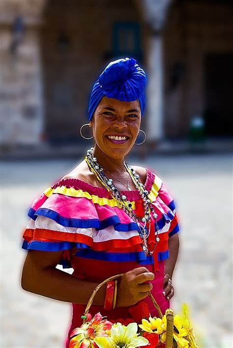 cuban lady cuba fashion cuban women cuban fashion