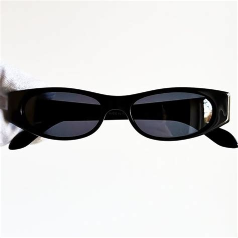 gucci vintage sunglasses rare oval black rectangular small 2424 s tiny