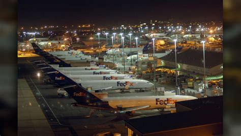 Former Tn Fedex Hub Worker Charged With Stealing Gold Bars Wate 6 On