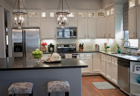 create  beautiful decor  white kitchen cabinets modern