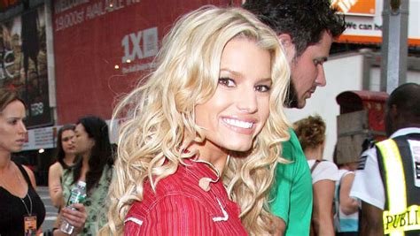jessica simpson see her hottest instagram photos after weight loss