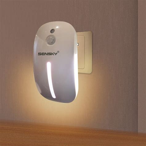 sensky skl plug  motion sensor light motion activated led sensor night light  bedroom