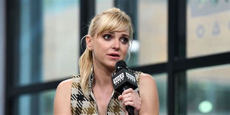 Anna Faris Opens Up About Her Son S Emotional Health