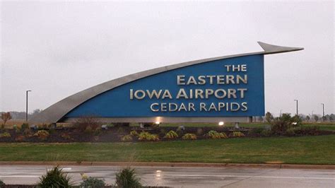 eastern iowa airport breaks ground   million cargo operations