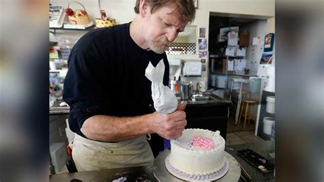 supreme court rules for baker in same sex wedding cake case abc13 houston