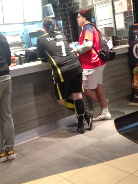 full kit wankers on twitter two wrongs do not make a right what a