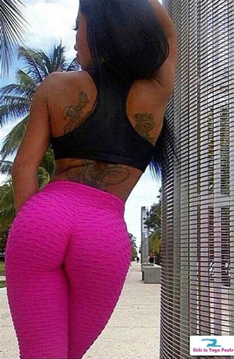 Tattooed Chick In Super Tight Pink Yoga Pants Girls In Yoga Pants