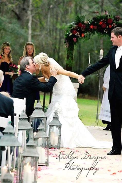 family wedding photo ideas poses bridal