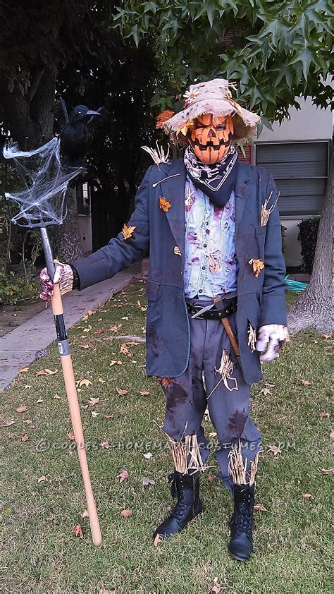 scary scare crow costume scary halloween costumes scary scarecrow
