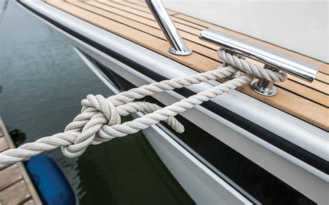 tie  essential boating knots