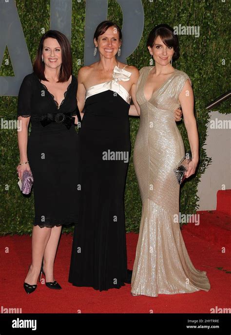 Megan Mullally Molly Shannon And Tina Fey At The Vanity Fair Oscar