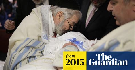 Rabbis And Ny Negotiate How To Protect Infants And Preserve Religious