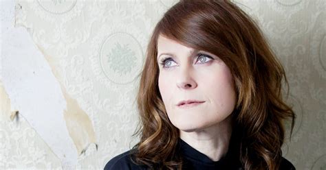 video premiere alison moyet s when i was your girl