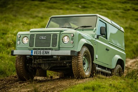land rover defender heritage edition review   drive