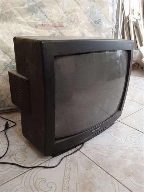 tv televisao de tubo sharp   preta