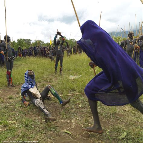 suri tribe in ethiopia battle each other with sticks daily mail online