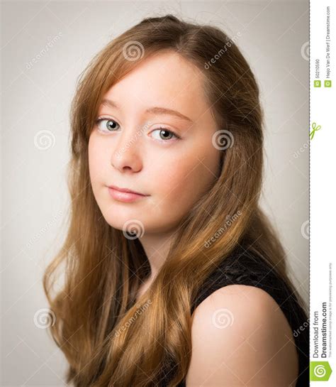 ritratto di bello ginger teenage girl fotografia stock
