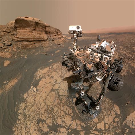 nasas curiosity mars rover snaps stunning selfie  mont mercou
