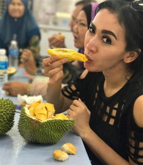3 Tips Sehat Makan Durian