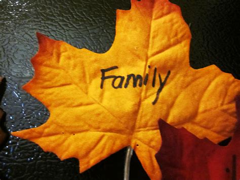 homespun  love thankful leaf magnets