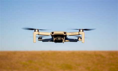dji mavic mini review  tiny drone  big ambitions